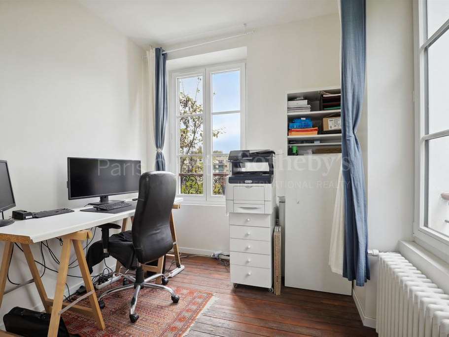 House Sèvres