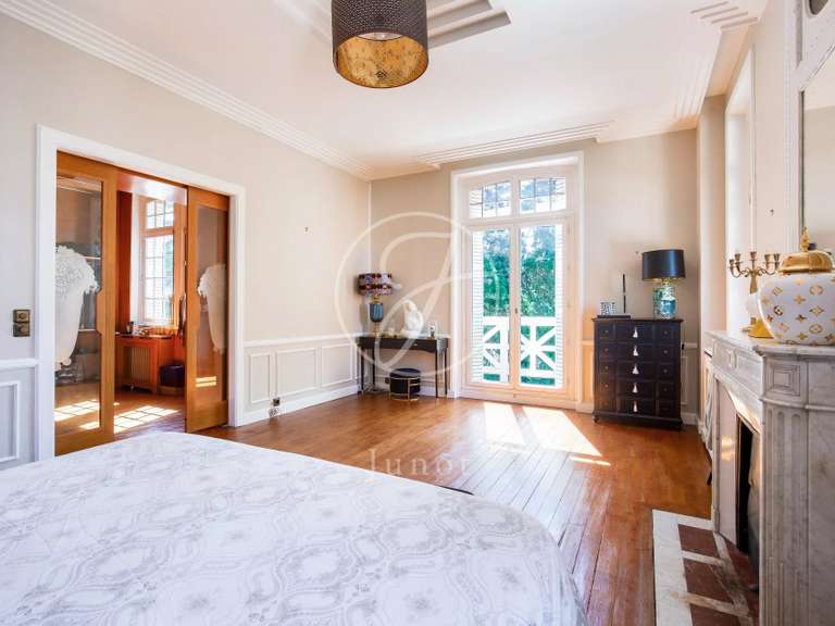 Maison Sèvres - 5 chambres - 473m²