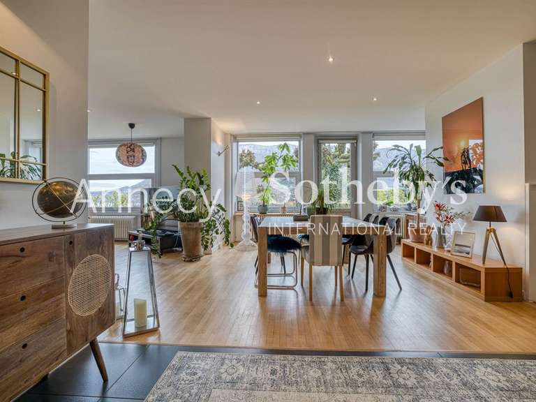Apartment Sévrier - 5 bedrooms - 233m²