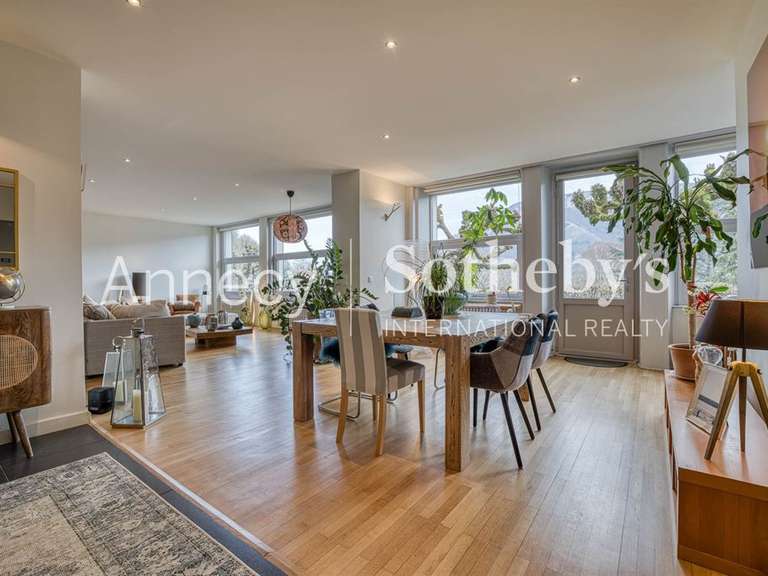 Apartment Sévrier - 5 bedrooms - 233m²