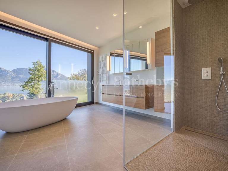 Maison Sévrier - 5 chambres - 354m²