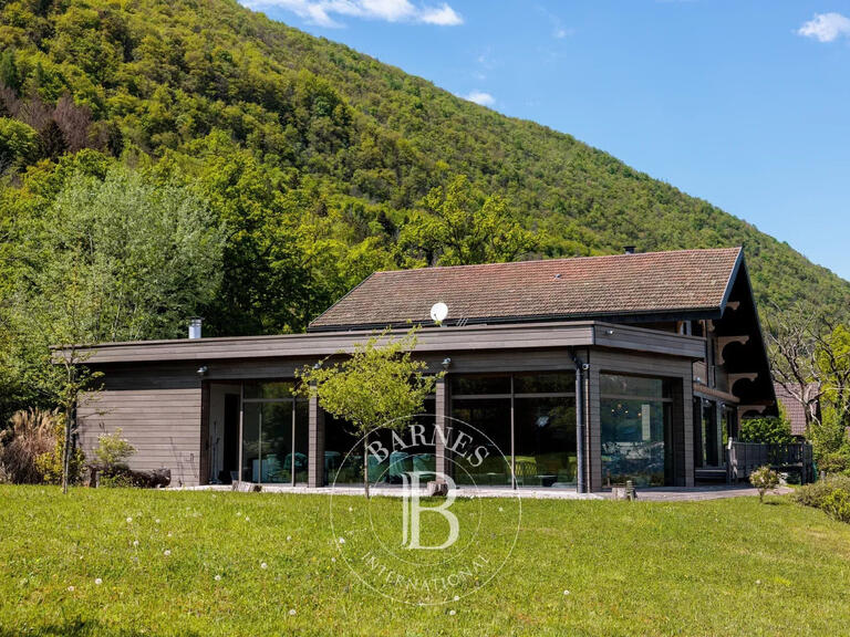 Maison Sévrier - 5 chambres - 330m²