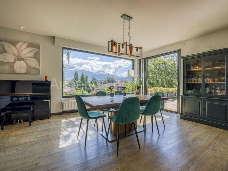 House Sévrier - 6 bedrooms - 340m²