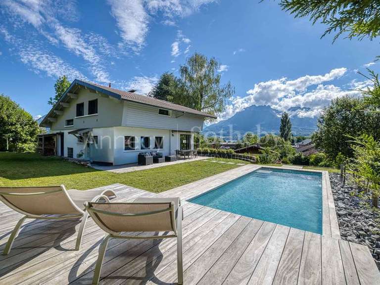 House Sévrier - 6 bedrooms - 340m²
