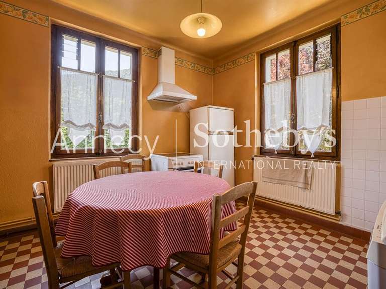 Maison Sévrier - 4 chambres - 168m²