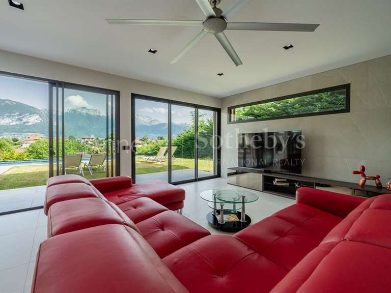 Maison Sévrier - 4 chambres - 295m²