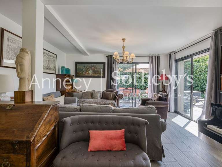 House Sévrier - 5 bedrooms - 272m²