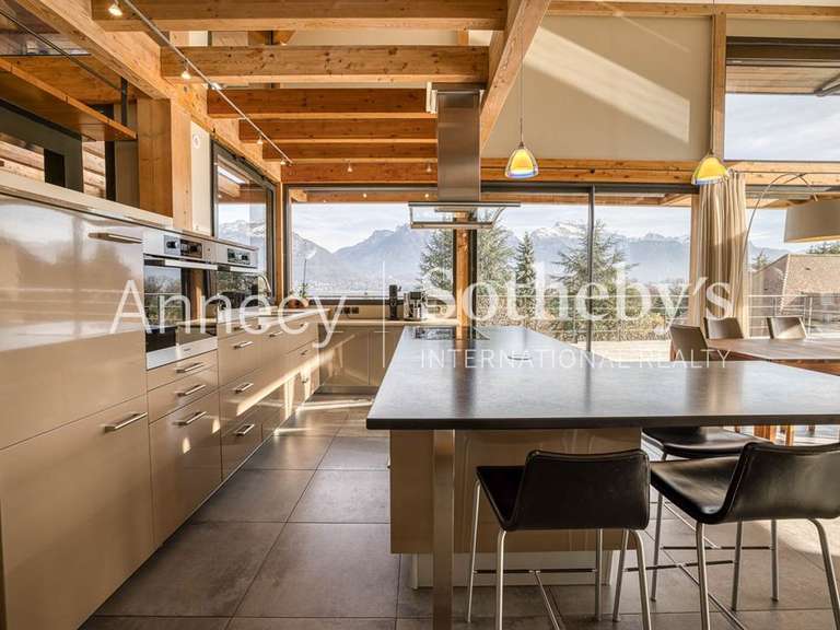 House Sévrier - 5 bedrooms - 273m²