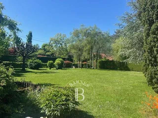 Maison Sévrier - 6 chambres - 216m²