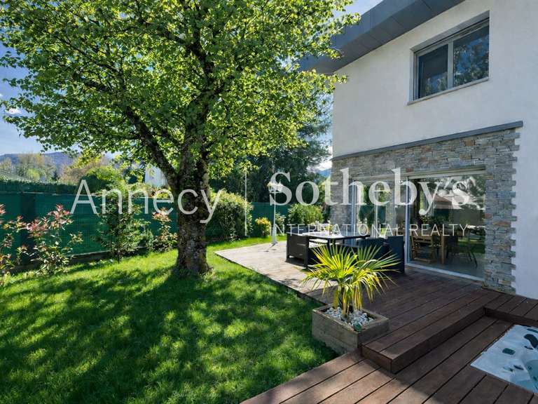 House Sévrier - 6 bedrooms - 160m²