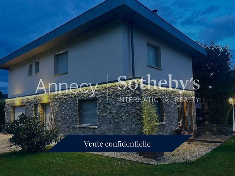 Maison Sévrier - 6 chambres - 160m²