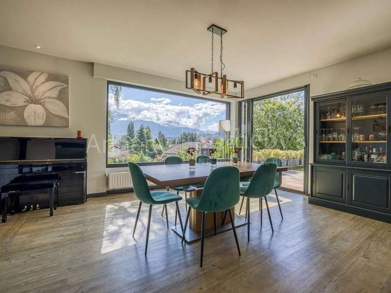 Maison Sévrier - 6 chambres - 340m²