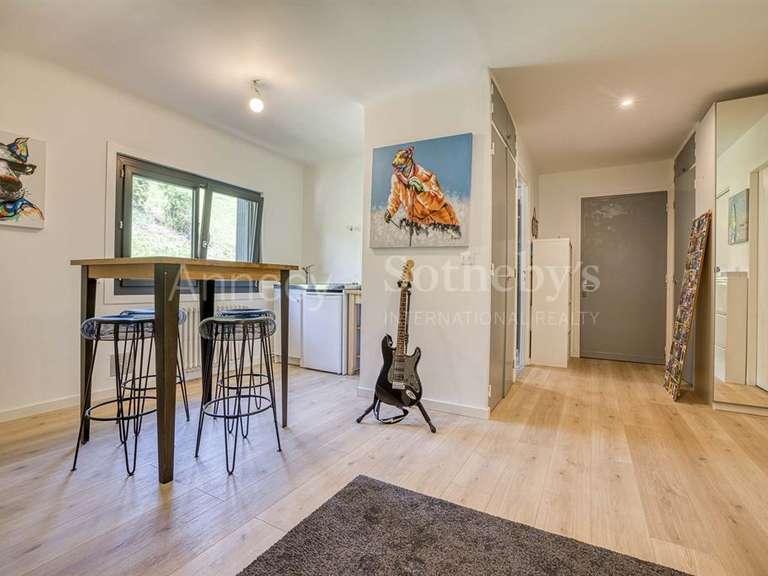 Maison Sévrier - 6 chambres - 340m²