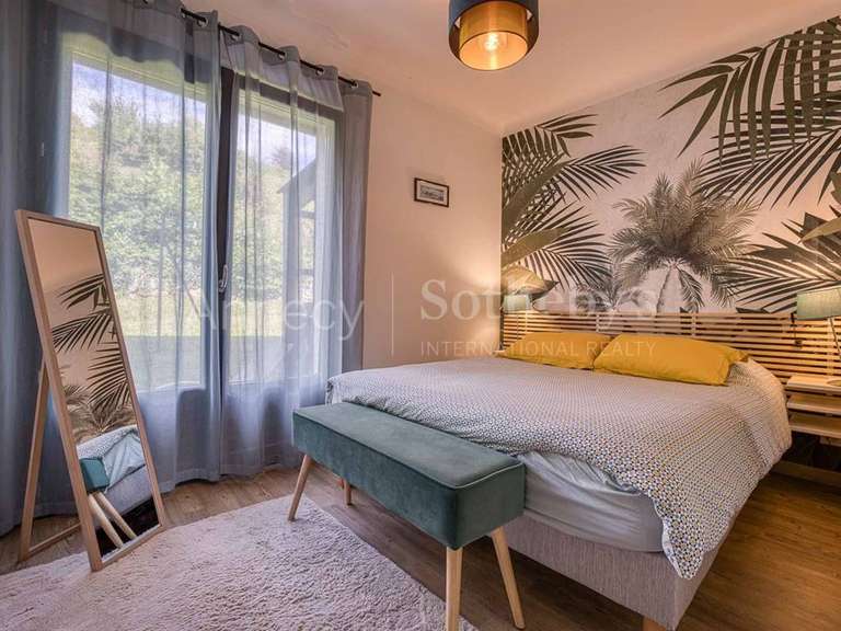 Maison Sévrier - 6 chambres - 340m²