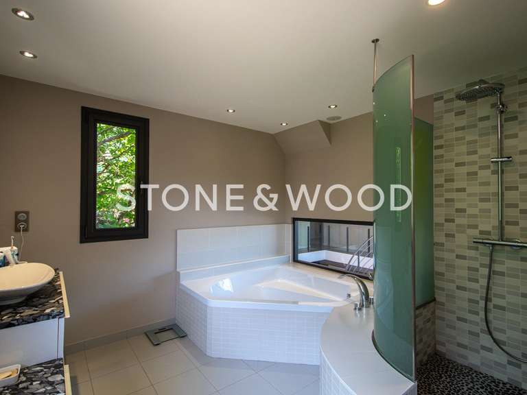 House Sévrier - 6 bedrooms - 277m²