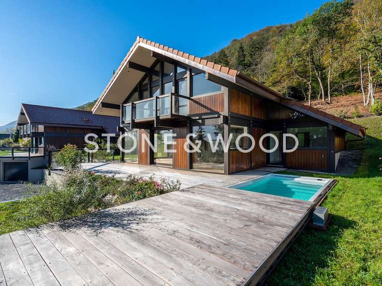 Maison Sévrier - 4 chambres - 211m²