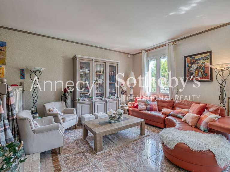 Maison Sévrier - 3 chambres - 196m²