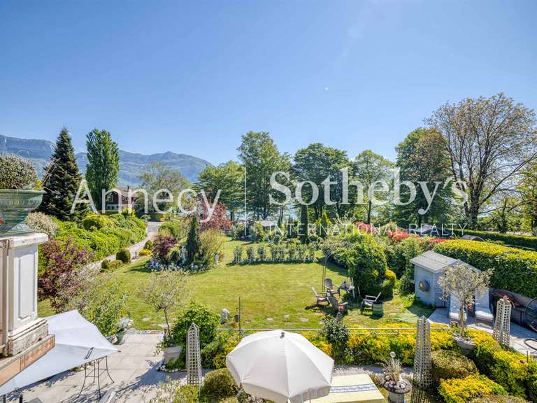 Maison Sévrier - 3 chambres - 180m²