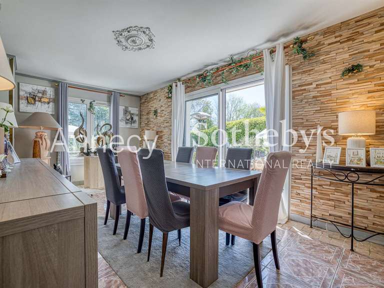 Maison Sévrier - 3 chambres - 180m²