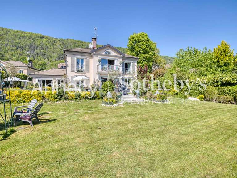 Maison Sévrier - 3 chambres - 180m²