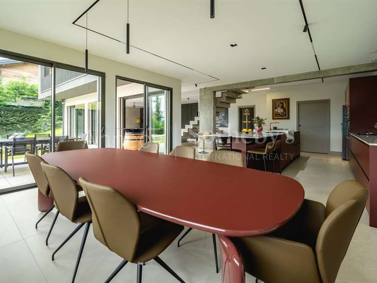 Maison Sévrier - 4 chambres - 295m²