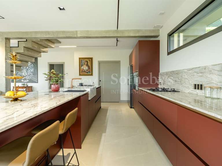 Maison Sévrier - 4 chambres - 295m²