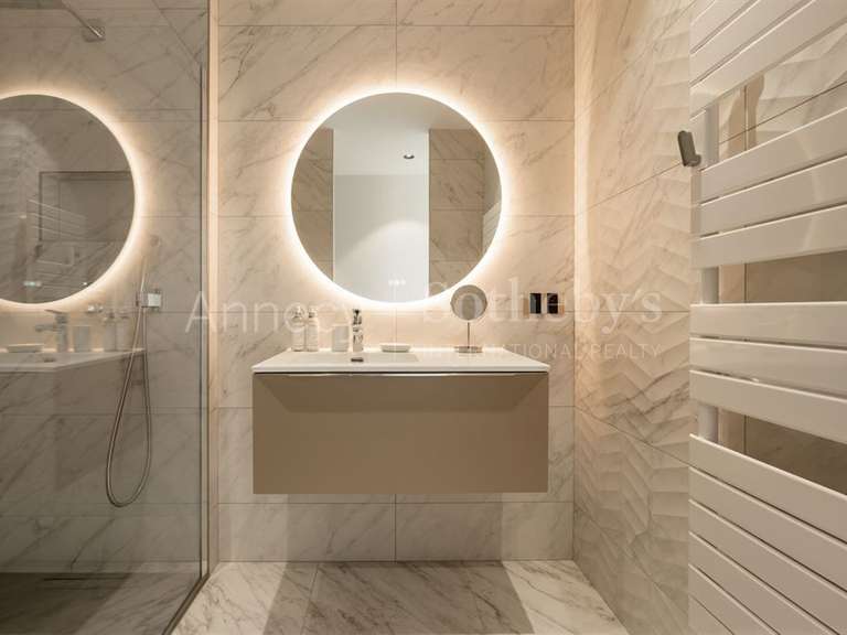 Maison Sévrier - 4 chambres - 295m²