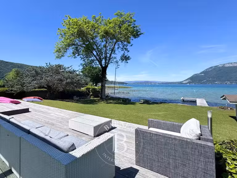 House Sévrier - 4 bedrooms - 413m²