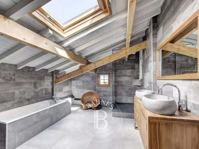 Maison Sévrier - 4 chambres - 180m²