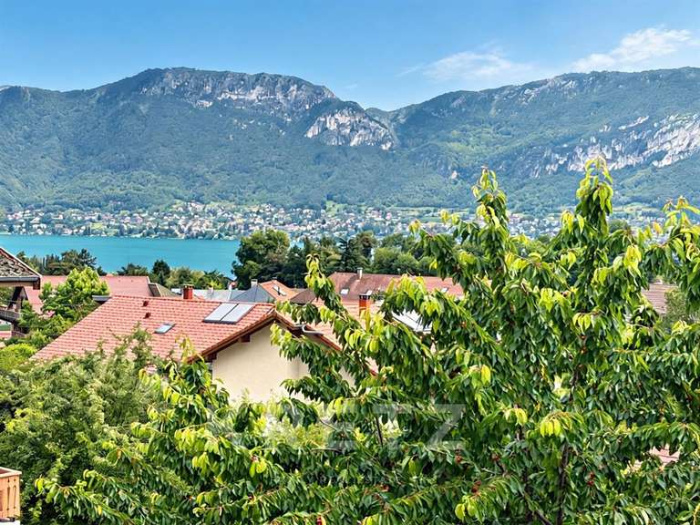 Maison Sévrier - 4 chambres - 101m²