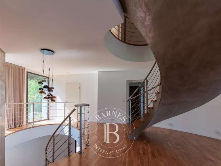 Villa Sévrier - 5 chambres - 330m²