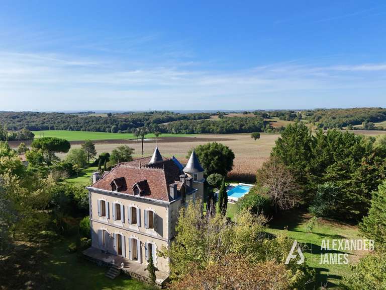 Château Seyches - 5 chambres - 288m²