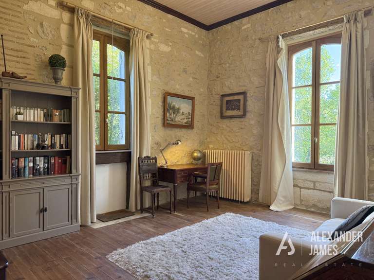 Château Seyches - 5 chambres - 288m²
