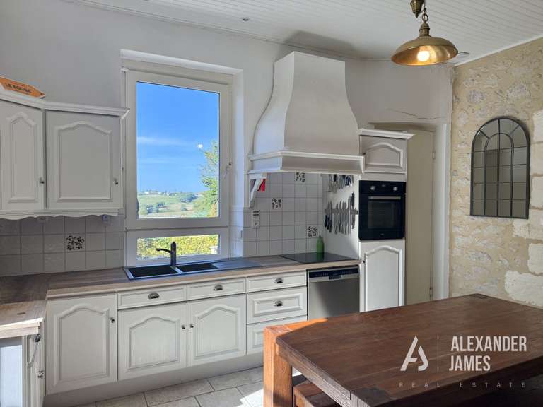 Maison Seyches - 5 chambres - 288m²