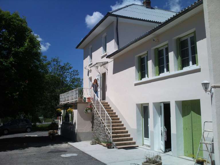 Maison Seyne - 16 chambres - 854m²