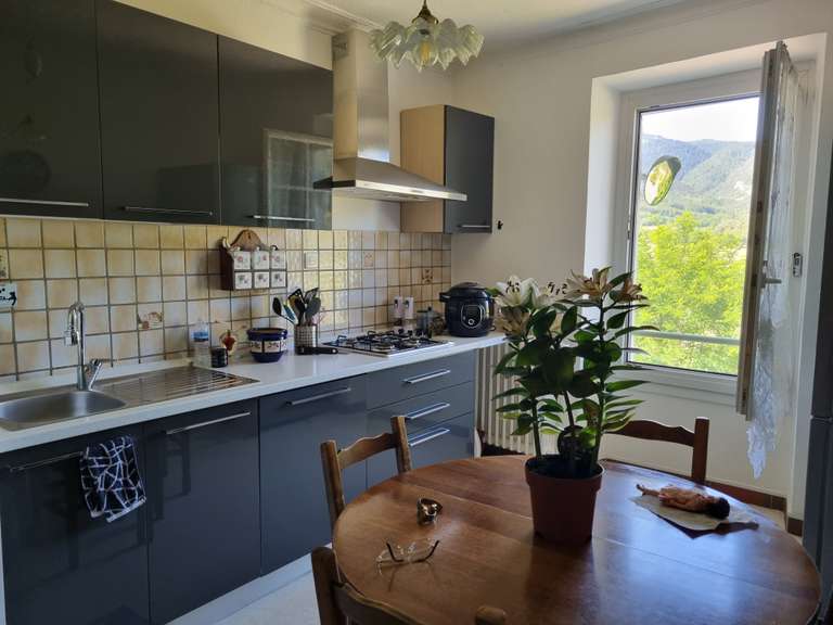 Maison Seyne - 16 chambres - 854m²