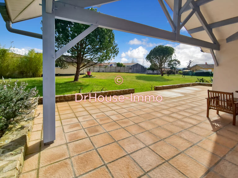 Villa Seyresse - 4 bedrooms - 225m²