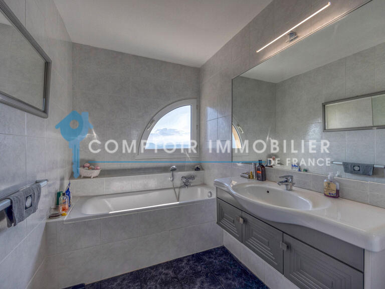 House Seyssins - 4 bedrooms - 205m²