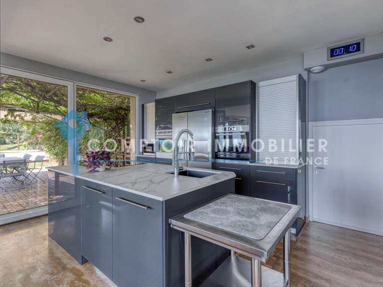Villa Seyssins - 4 chambres - 205m²