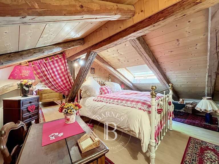 Bien atypique Seytroux - 4 chambres - 247m²