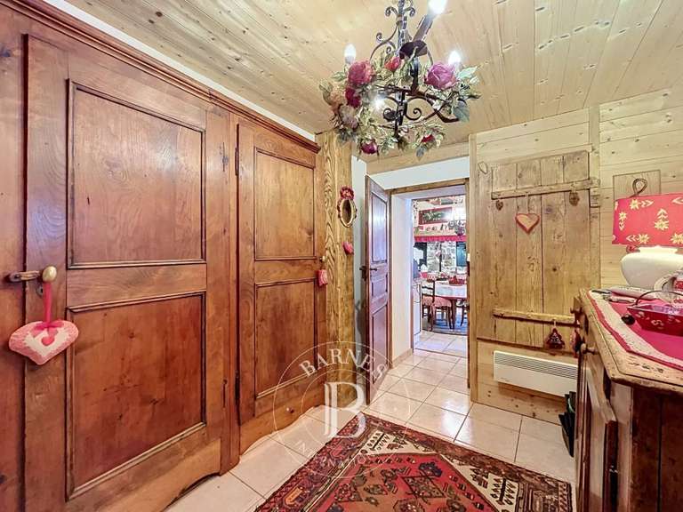 Bien atypique Seytroux - 4 chambres - 247m²