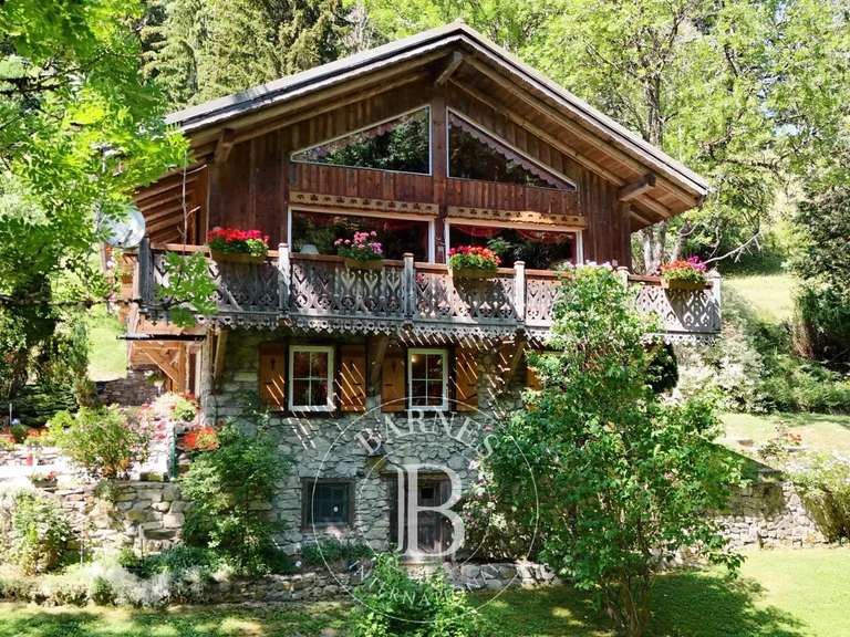 Bien atypique Seytroux - 4 chambres - 247m²