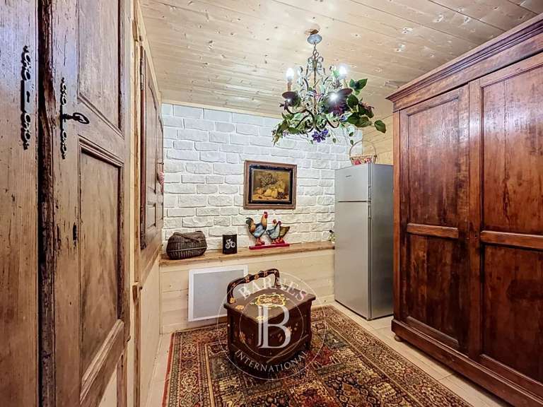 Bien atypique Seytroux - 4 chambres - 247m²