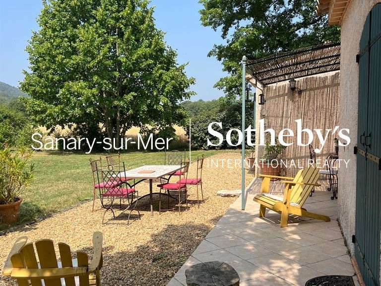 Maison Signes - 5 chambres - 180m²