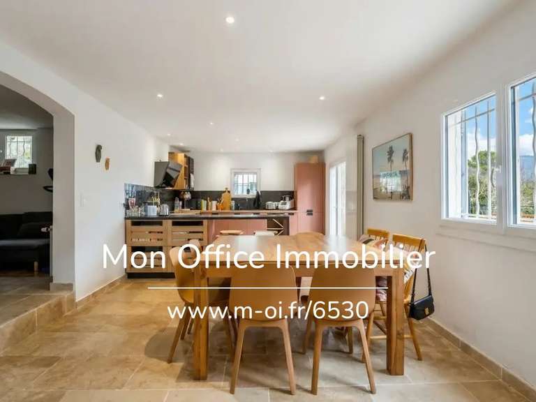 Maison Signes - 3 chambres - 113m²