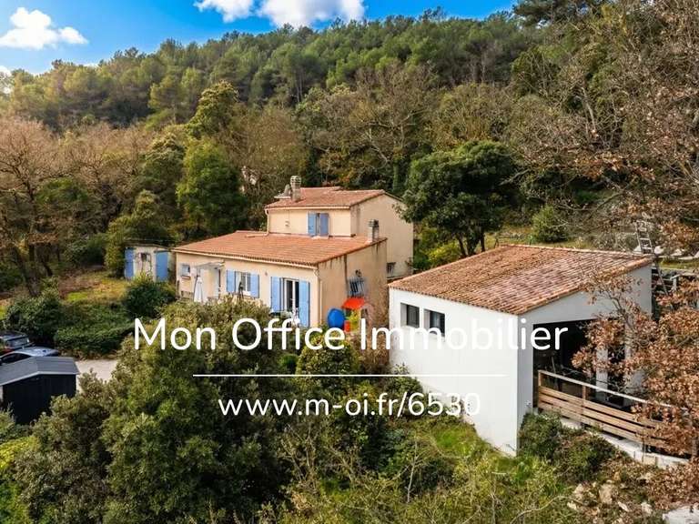 Maison Signes - 3 chambres - 113m²