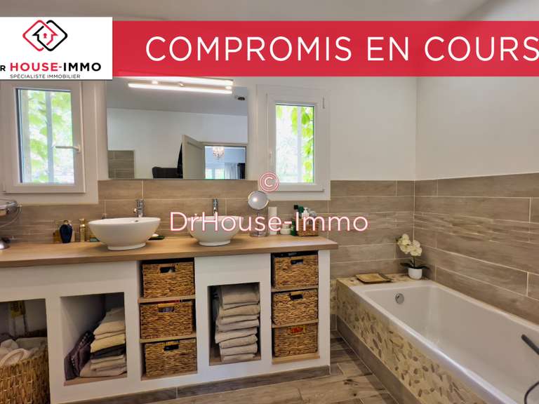 Villa Signes - 5 chambres - 189m²