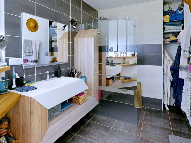 House Sillans-la-Cascade - 2 bedrooms