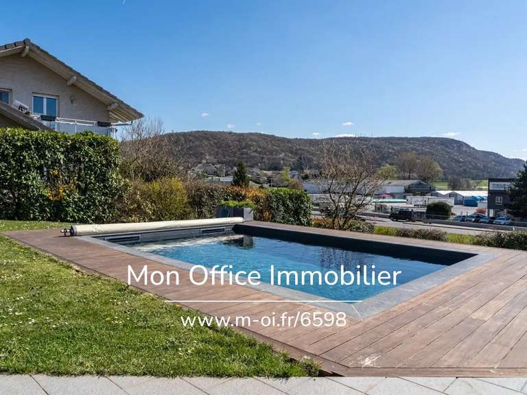 Maison Sillingy - 3 chambres - 111m²