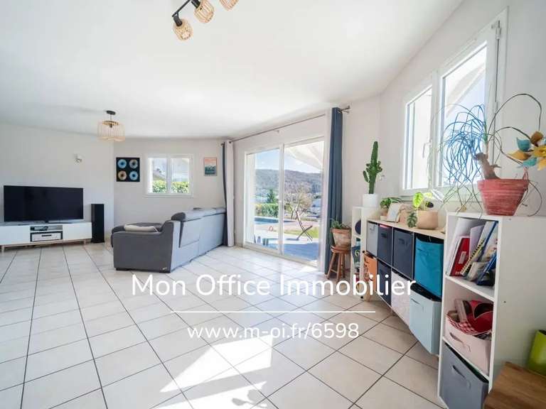 Maison Sillingy - 3 chambres - 111m²